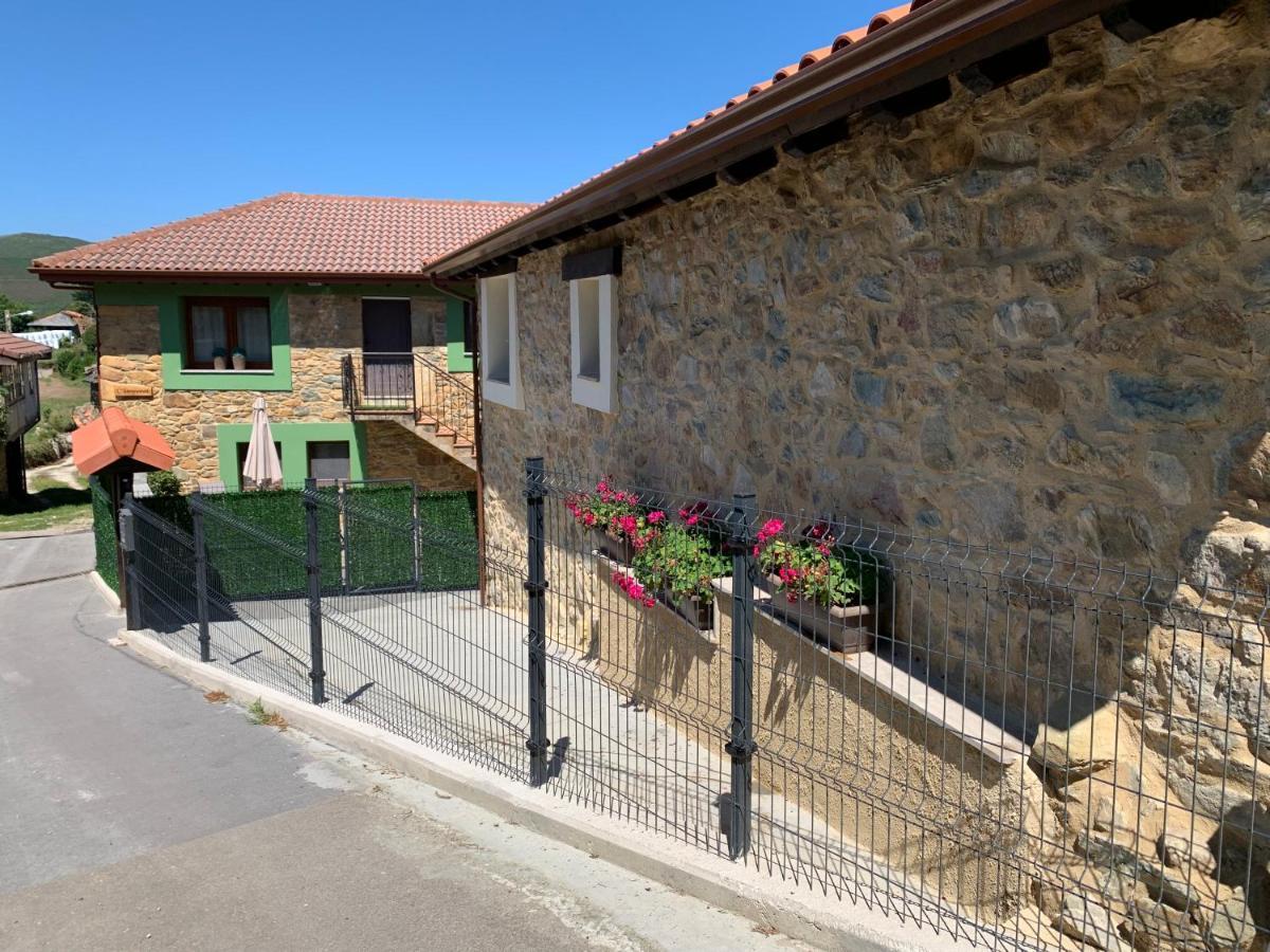 C'Genoveva Complejo Turistico Rural Caleacabo Villa Biescas  Exterior foto
